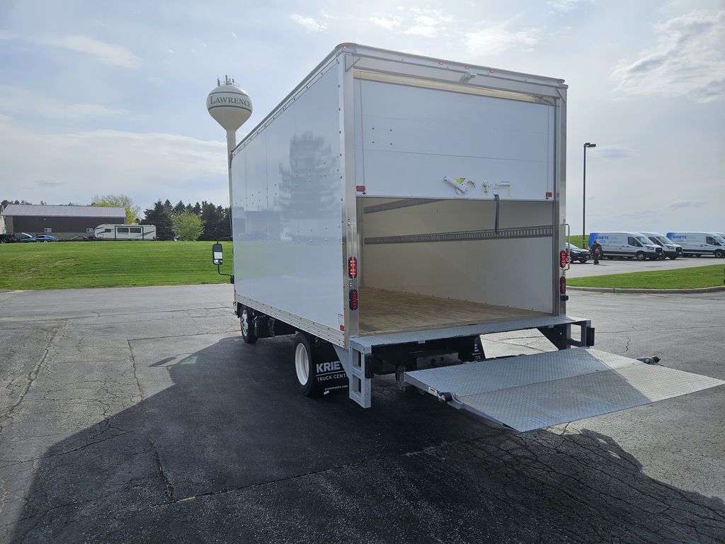 Slide images of 2023 HINO S5