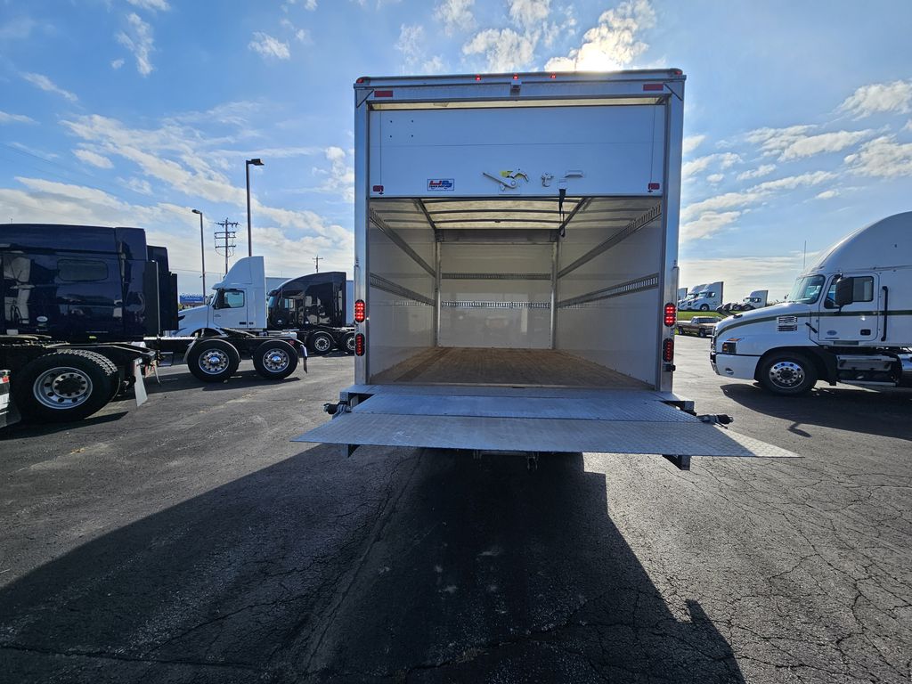 Slide images of 2023 HINO S5