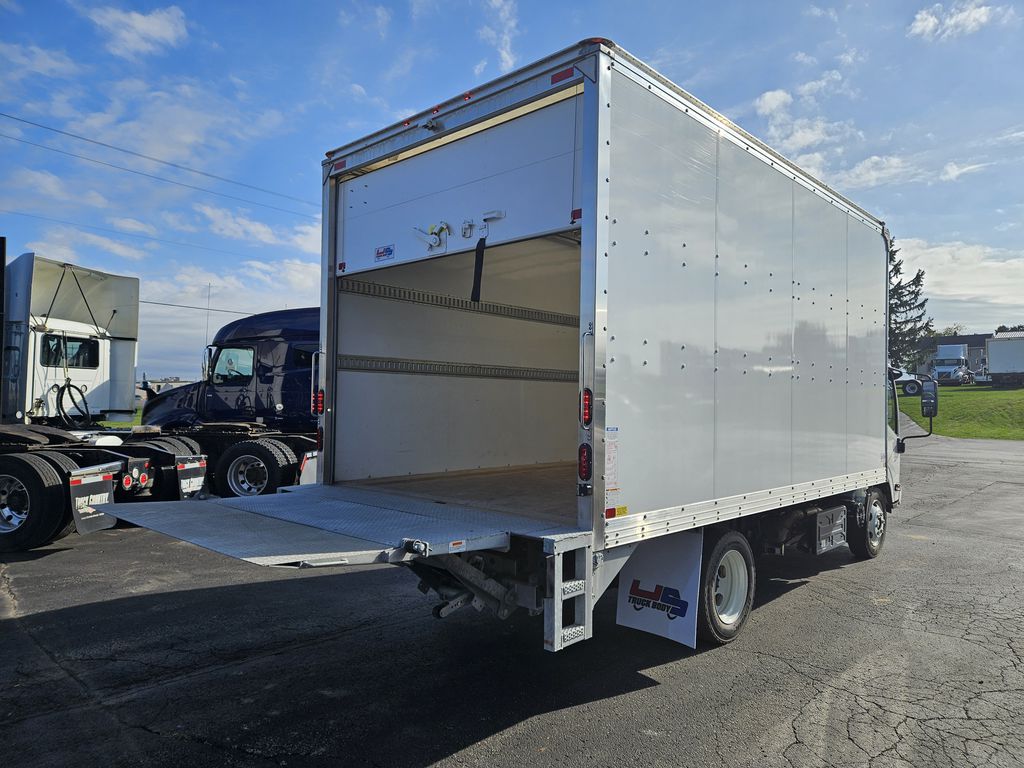 Slide images of 2023 HINO S5