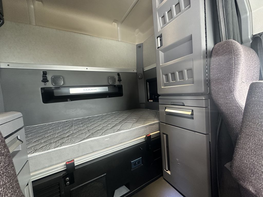 Slide images of 2023 MACK AN64T