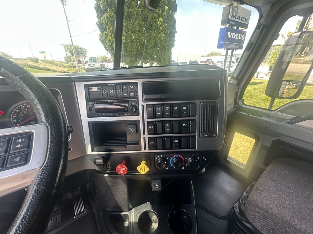Slide images of 2023 MACK AN64T