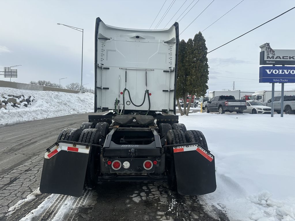 Slide images of 2023 MACK AN64T