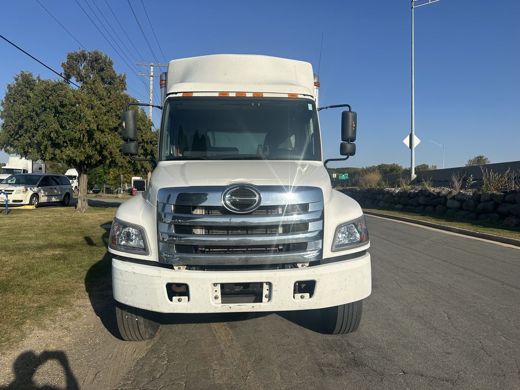 Slide images of 2020 HINO 338