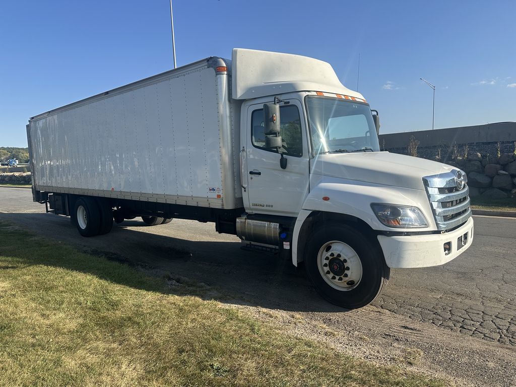 Slide images of 2020 HINO 338
