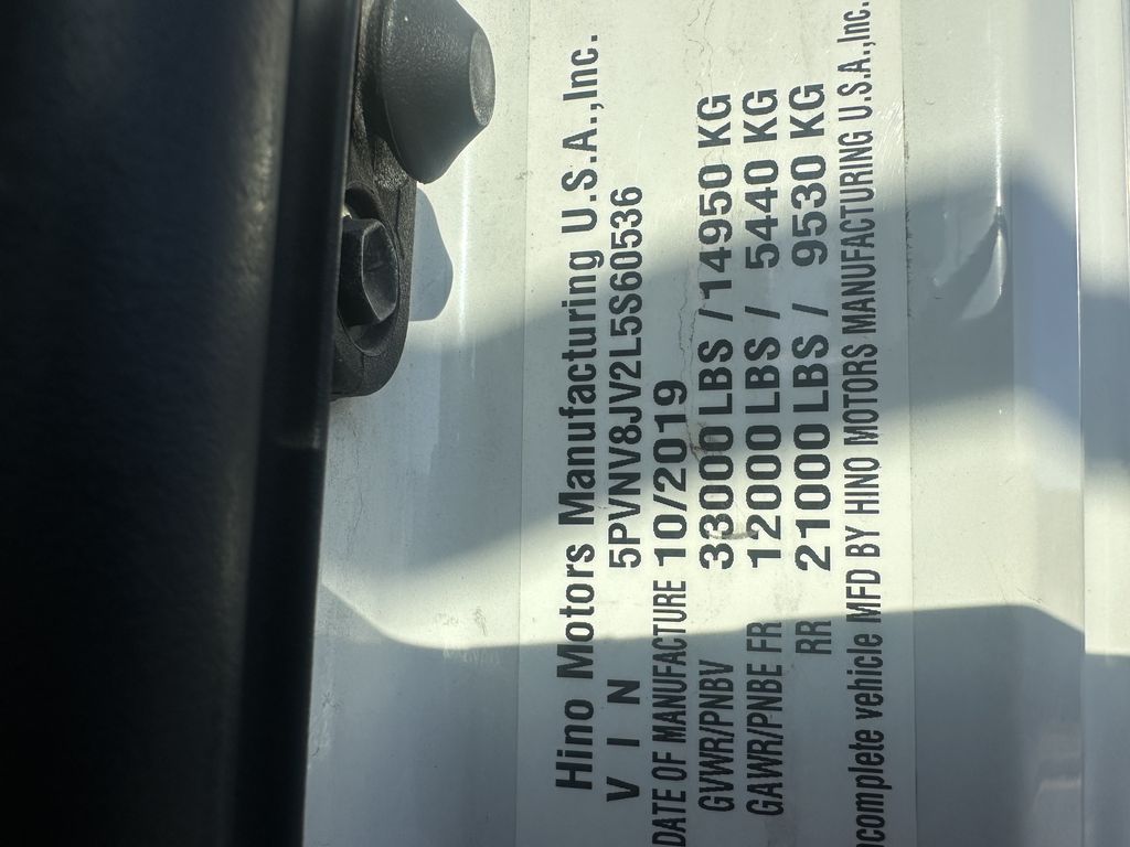 Slide images of 2020 HINO 338