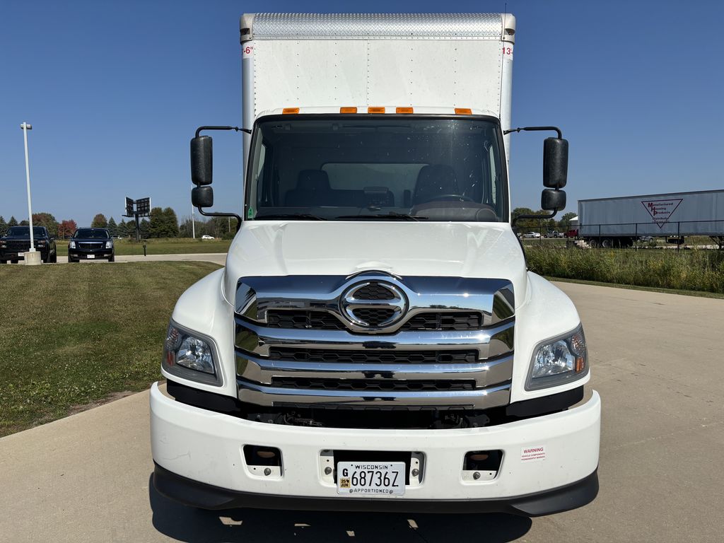 Slide images of 2023 HINO L6