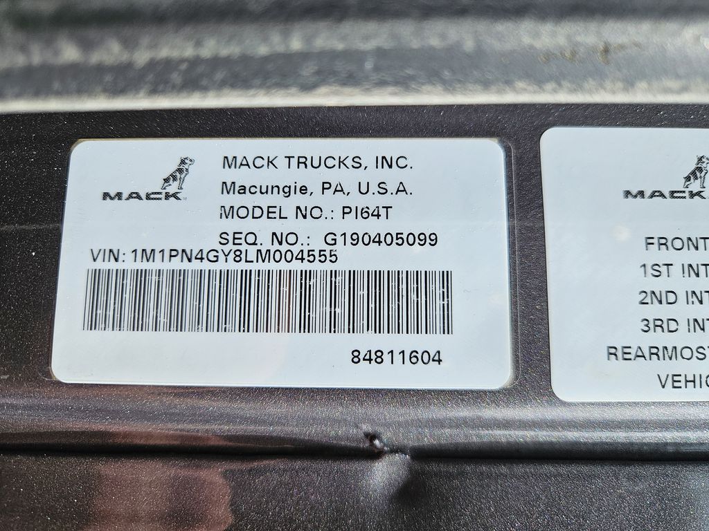 Slide images of 2020 MACK PI64T