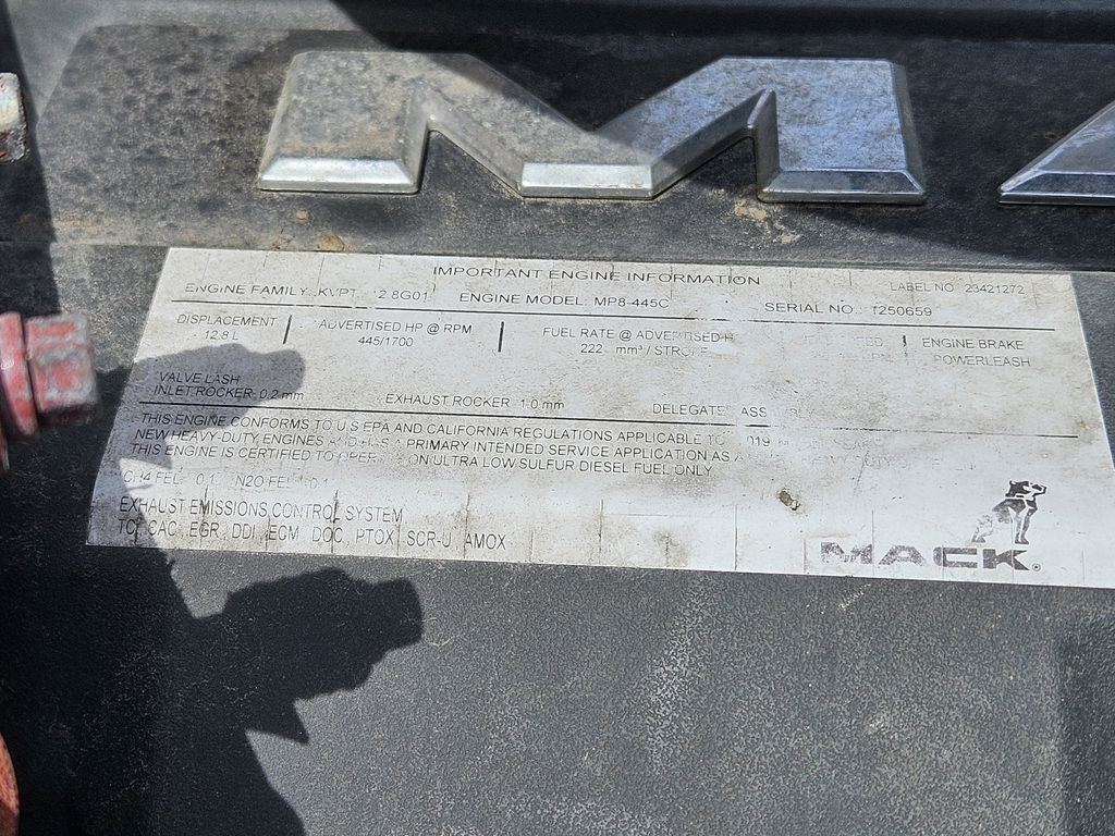 Slide images of 2020 MACK PI64T