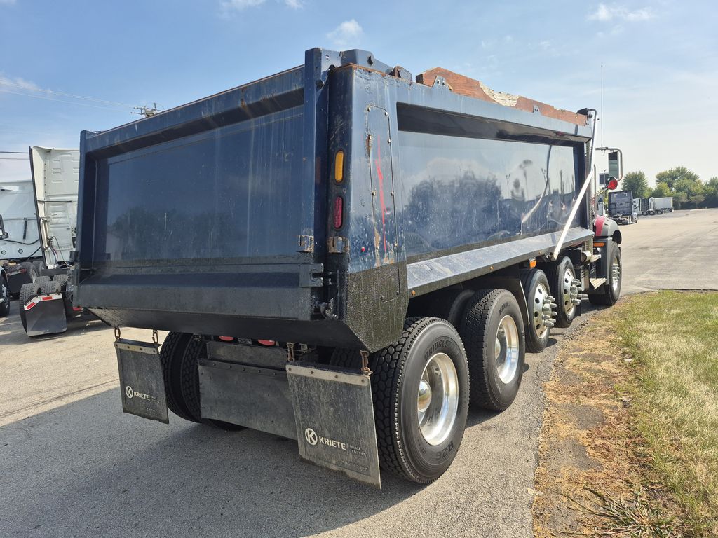 Slide images of 2022 MACK GR104BR