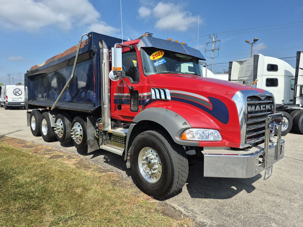 Slide images of 2022 MACK GR104BR