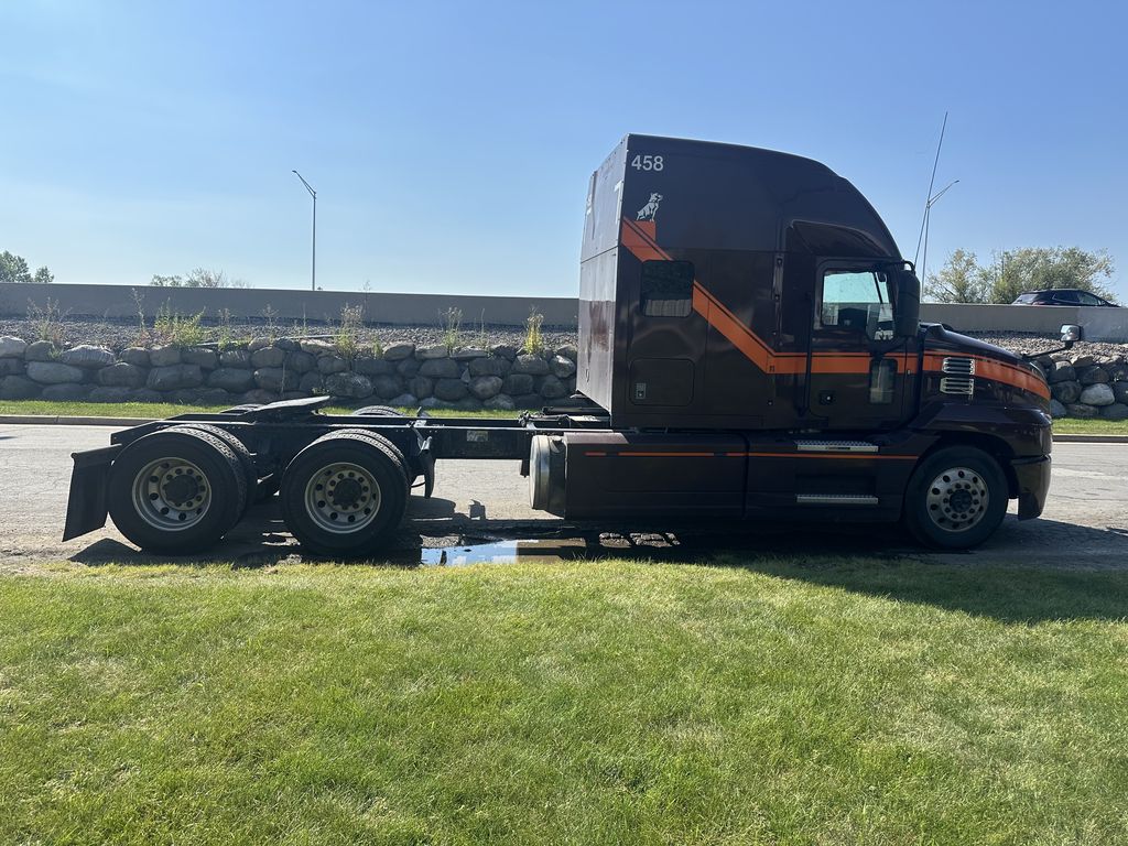 Slide images of 2020 MACK ANTHEM