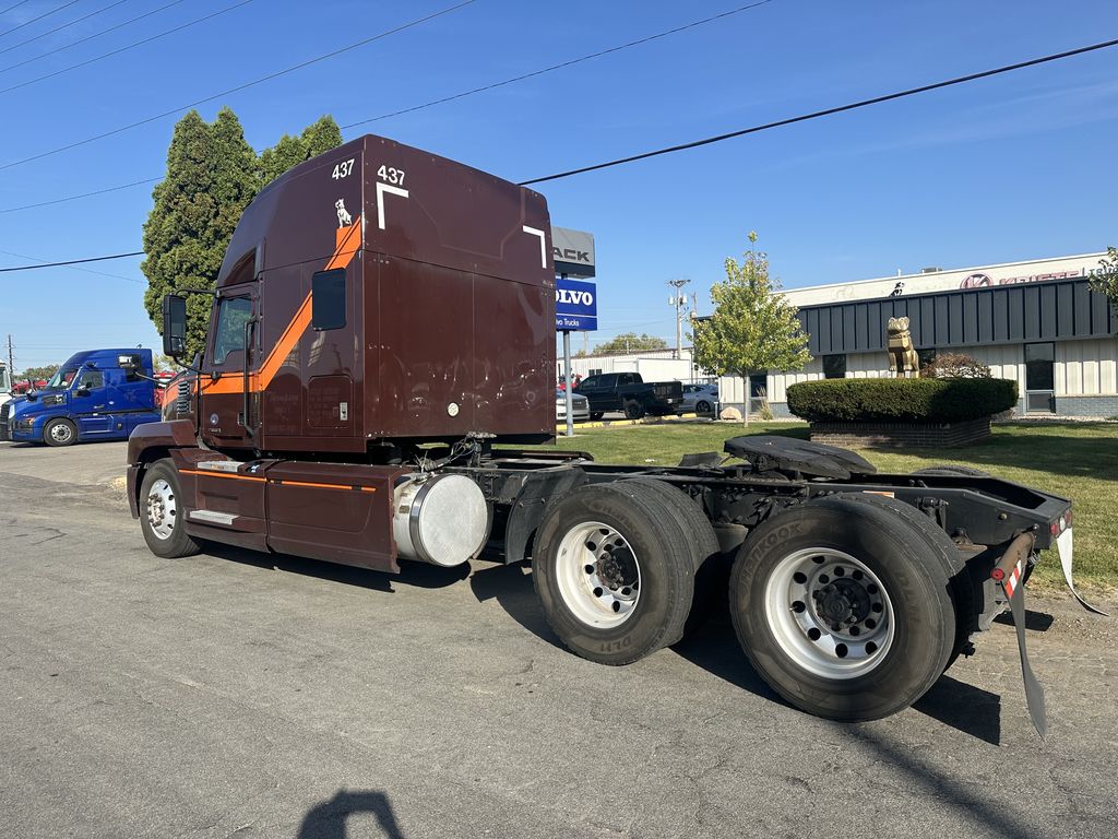 Slide images of 2019 MACK ANTHEM