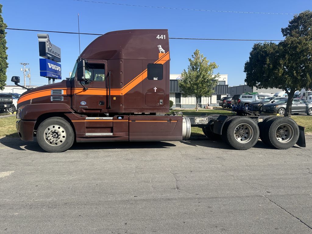 Slide images of 2019 MACK ANTHEM