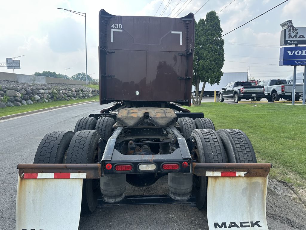 Slide images of 2019 MACK ANTHEM