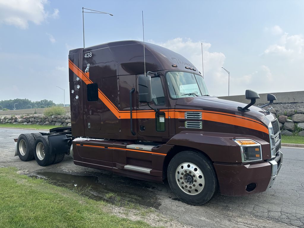 Slide images of 2019 MACK ANTHEM