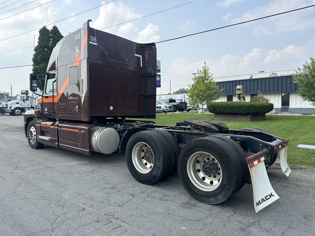 Slide images of 2019 MACK ANTHEM