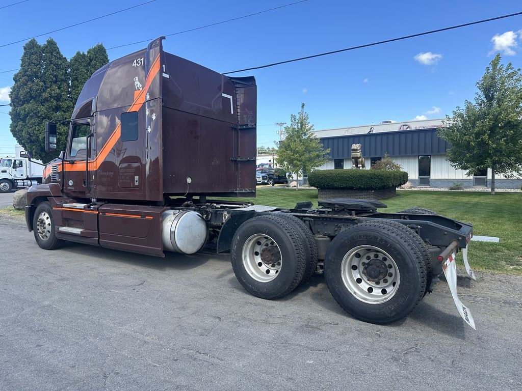 Slide images of 2019 MACK ANTHEM