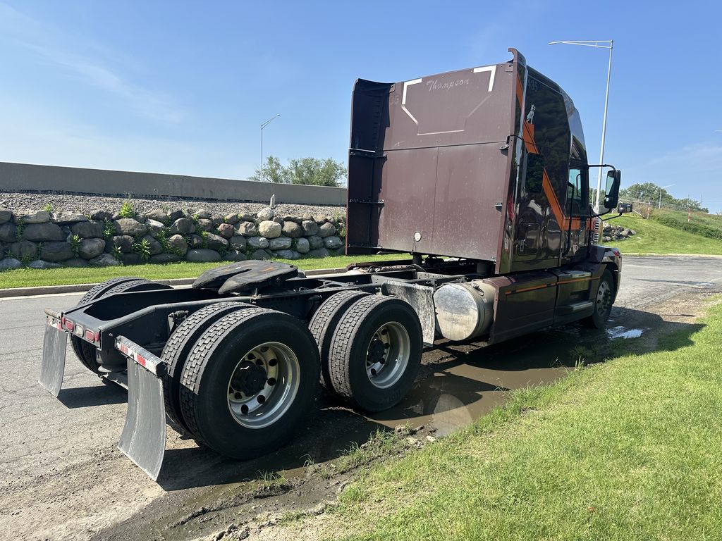 Slide images of 2019 MACK ANTHEM