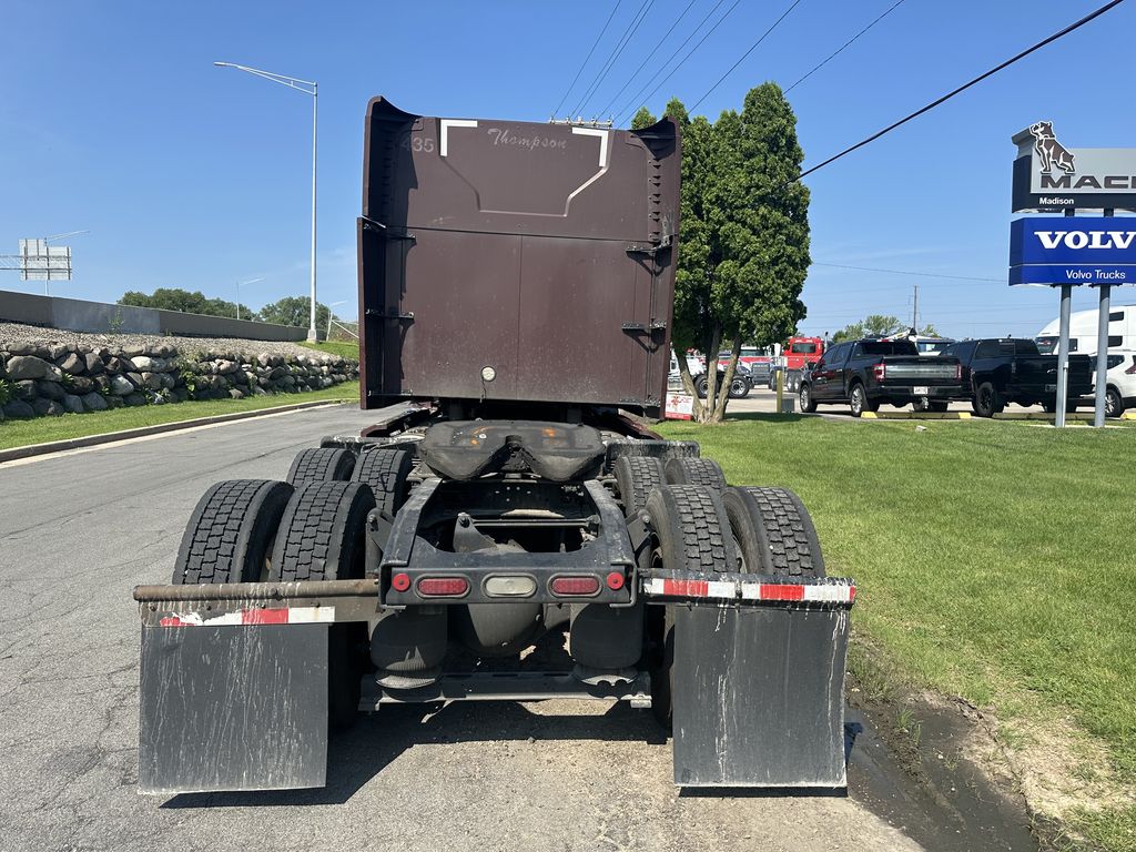 Slide images of 2019 MACK ANTHEM