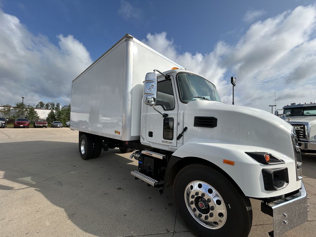 Slide images of 2026 MACK MD642