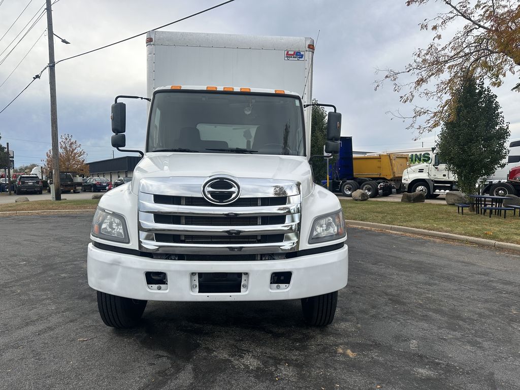 Slide images of 2020 HINO 268A