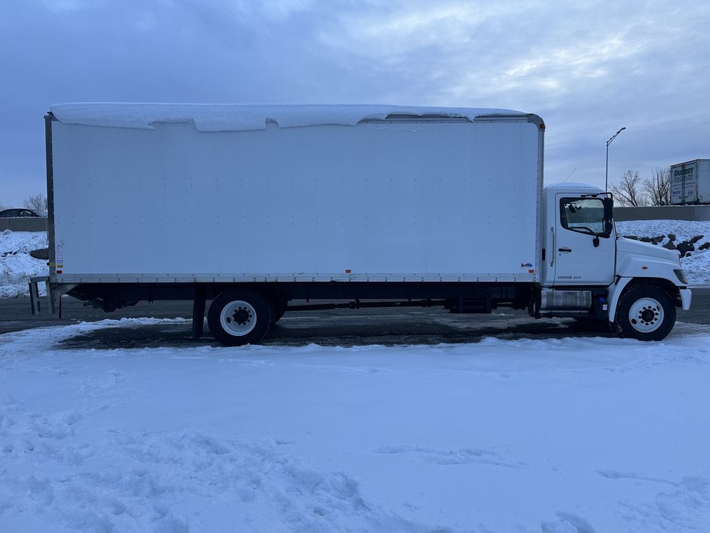 Slide images of 2020 HINO 268A