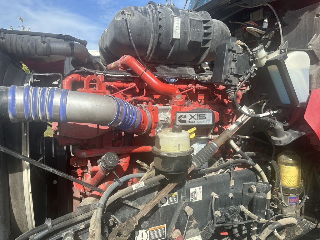 Slide images of 2020 KENWORTH T800B