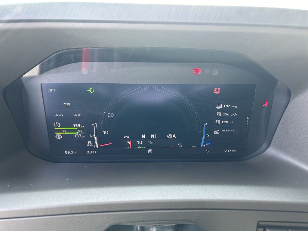 Slide images of 2026 VOLVO VNL64T860
