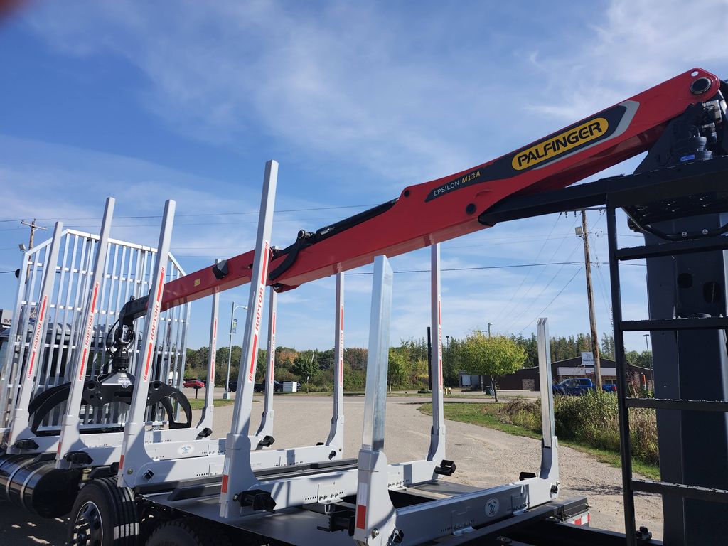 Slide images of 2026 MACK GR84F