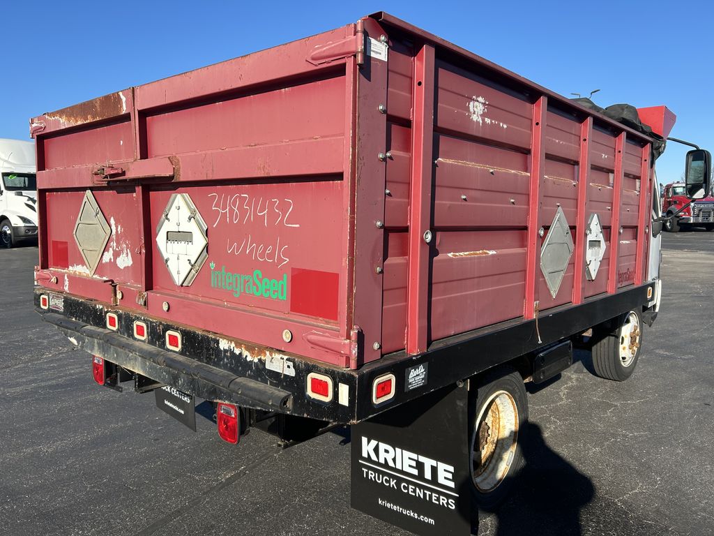 Slide images of 2018 HINO 195