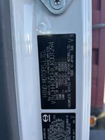 Slide images of 2018 HINO 195