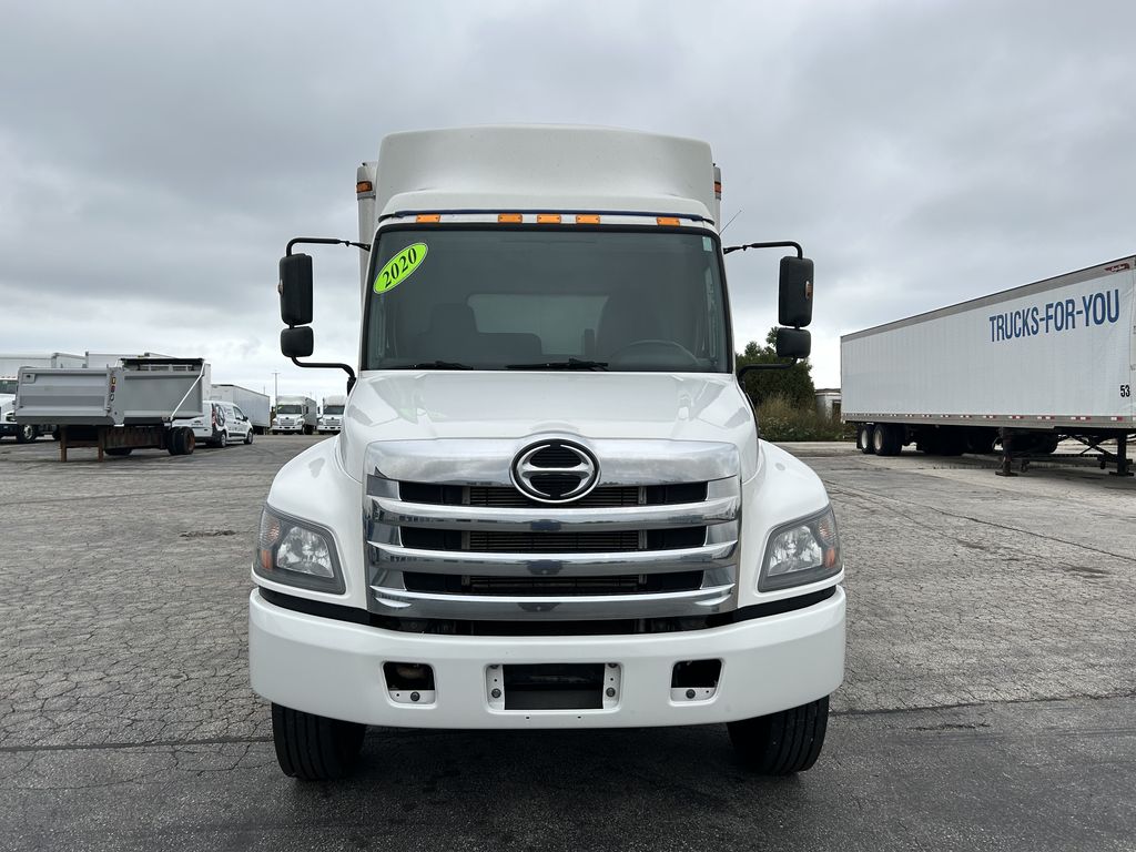 Slide images of 2020 HINO 338