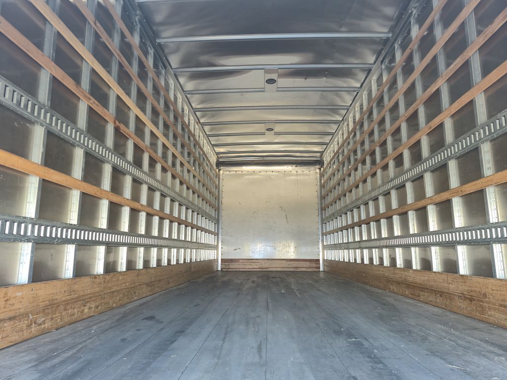 Slide images of 2023 HINO L6