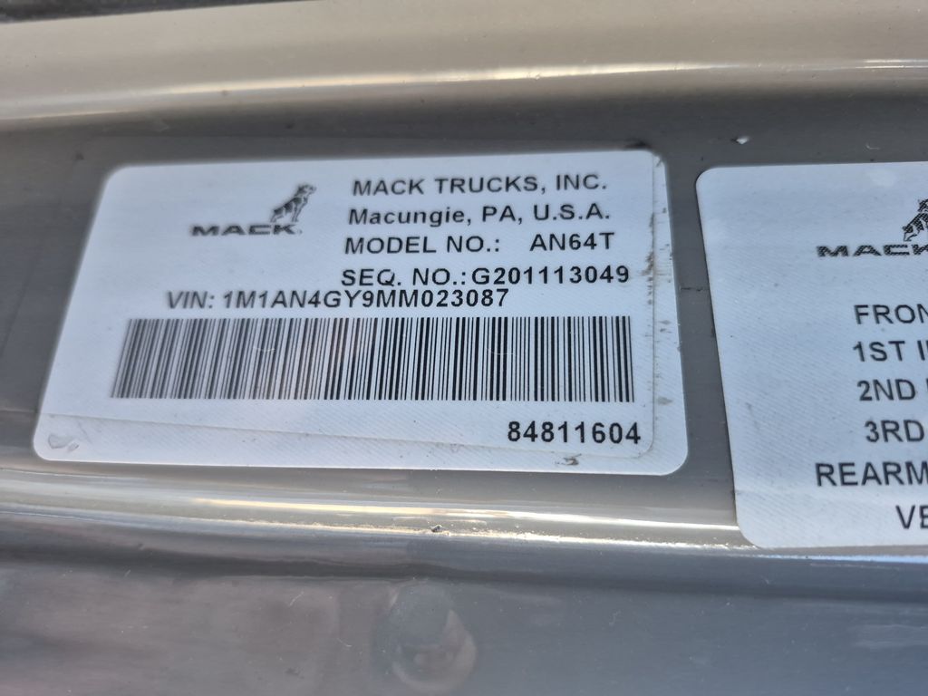 Slide images of 2021 MACK AN64T