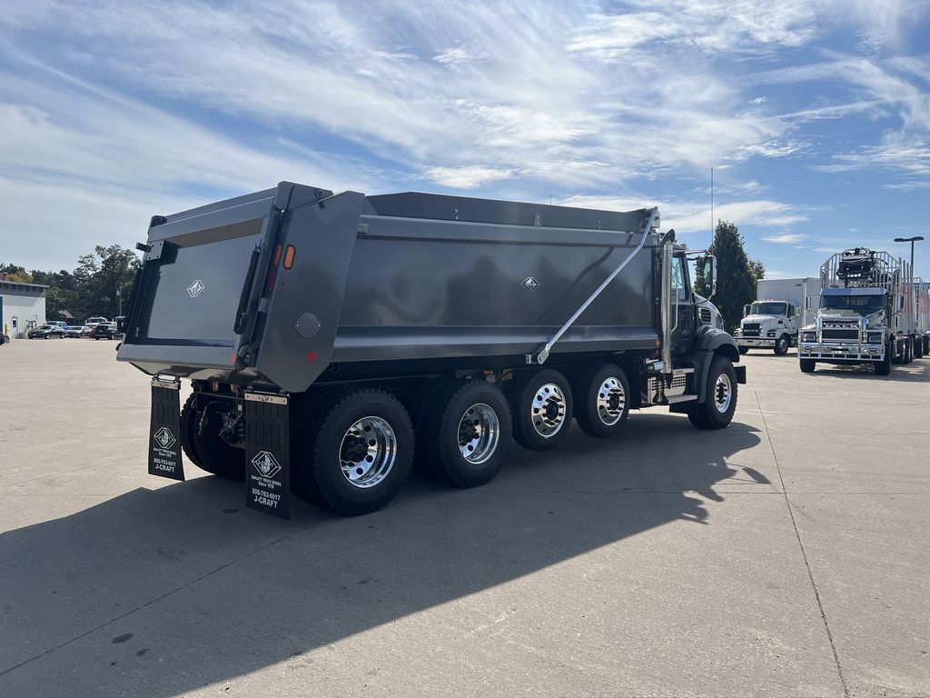 Slide images of 2026 MACK GR104B