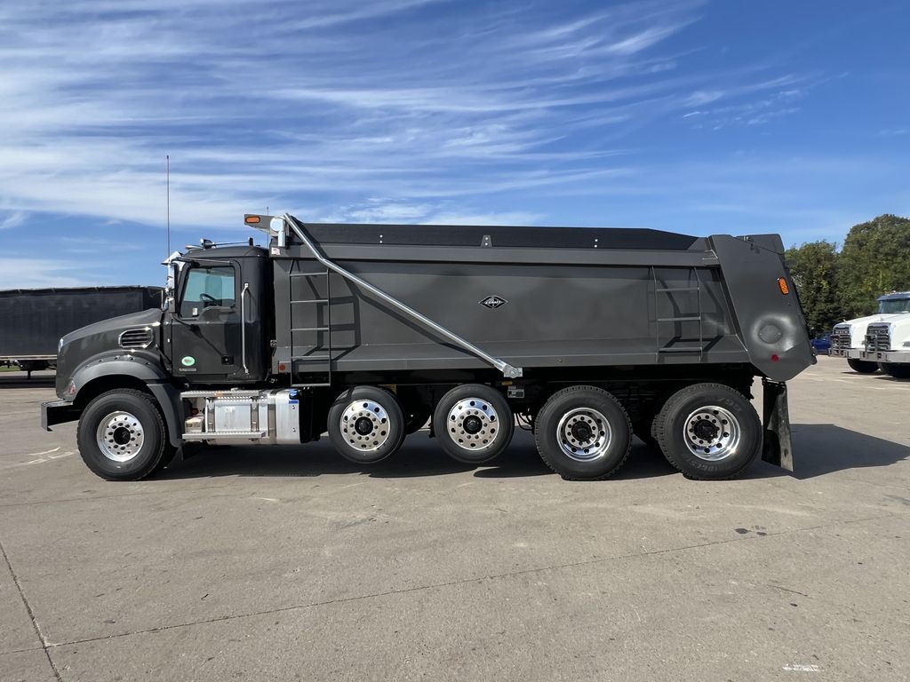 Slide images of 2026 MACK GR104B