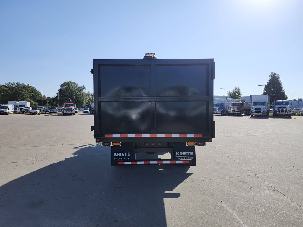 Slide images of 2026 MACK MD7