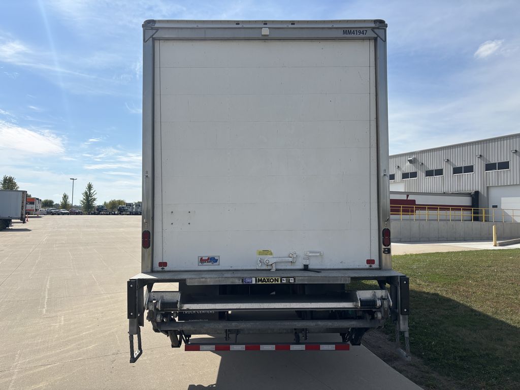 Slide images of 2024 MACK MD642