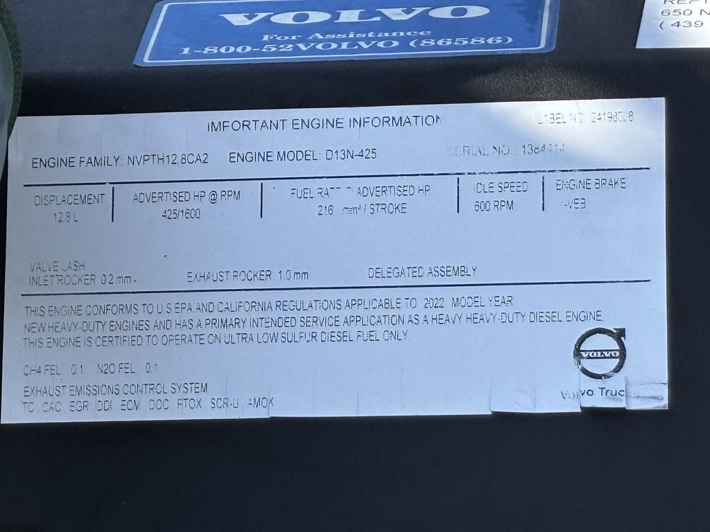 Slide images of 2023 VOLVO VNL64T760