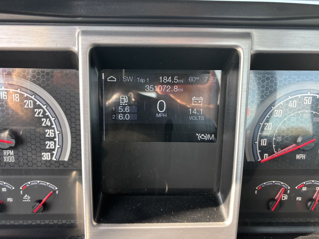 Slide images of 2020 MACK PINNACLE