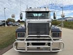 Slide images of 2020 MACK PI64T