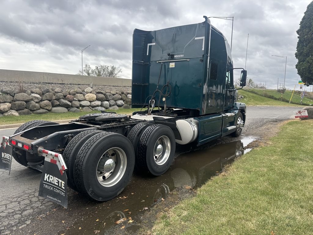 Slide images of 2020 MACK AN64T