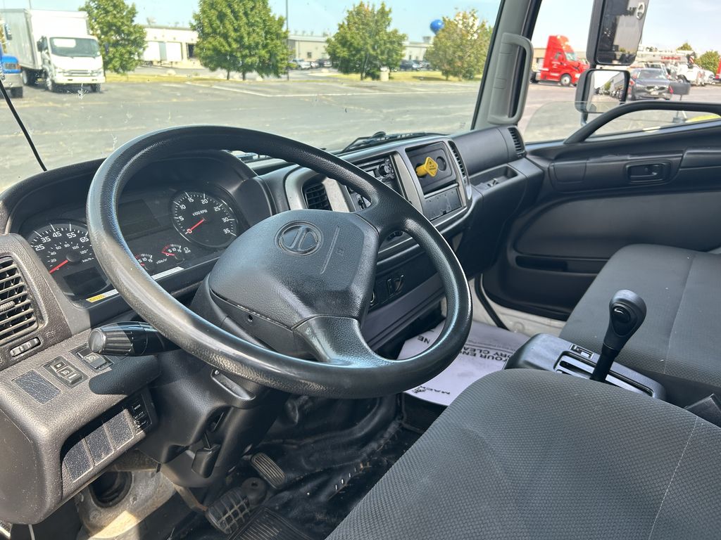 Slide images of 2020 HINO 338