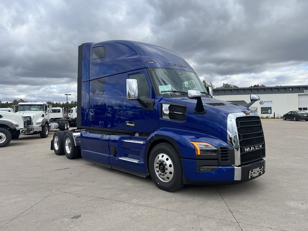 Slide images of 2026 MACK PIONEER 64T 76H