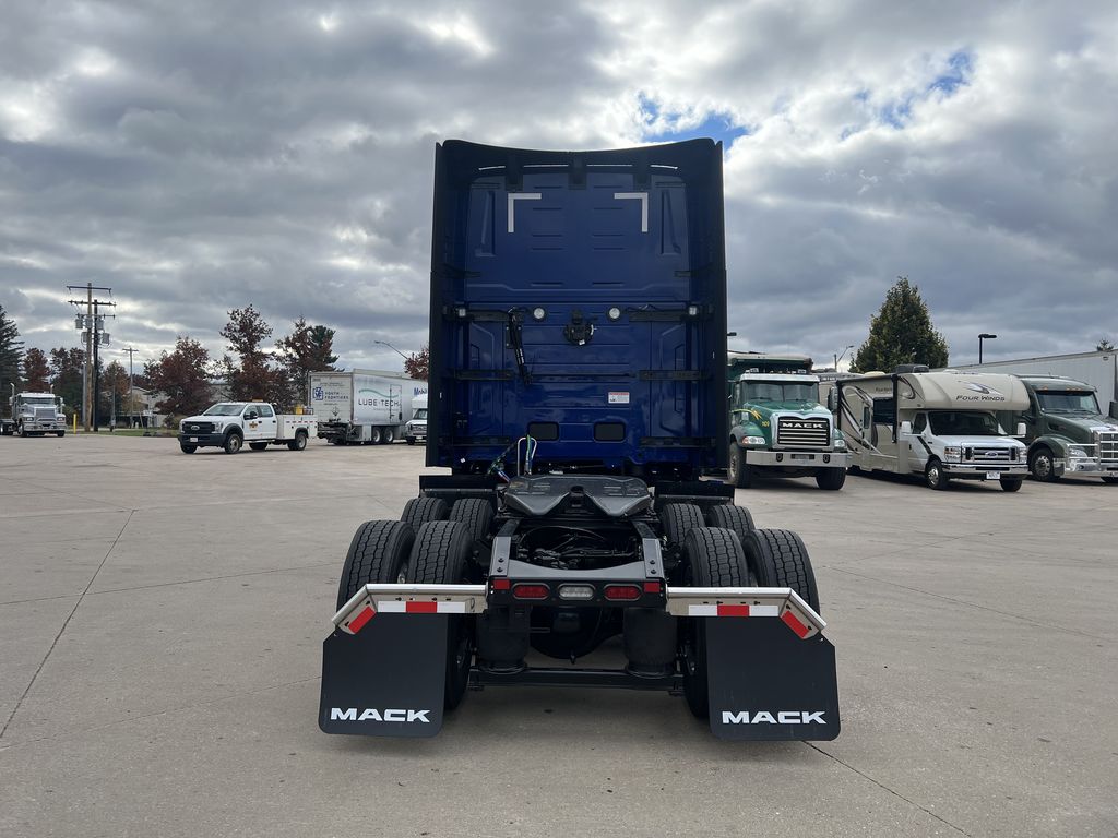 Slide images of 2026 MACK PIONEER 64T 76H