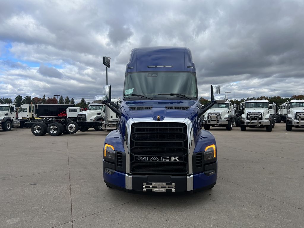 Slide images of 2026 MACK PIONEER 64T 76H