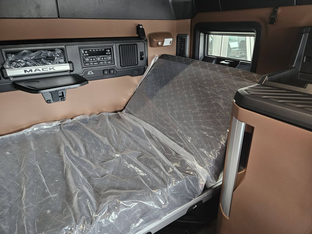 Slide images of 2026 MACK PIONEER 64T 76H