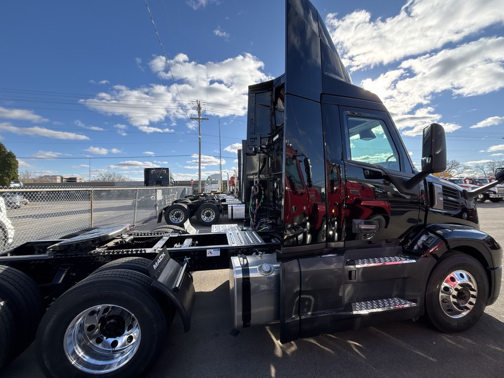 Slide images of 2026 MACK PIONEER 64T DC