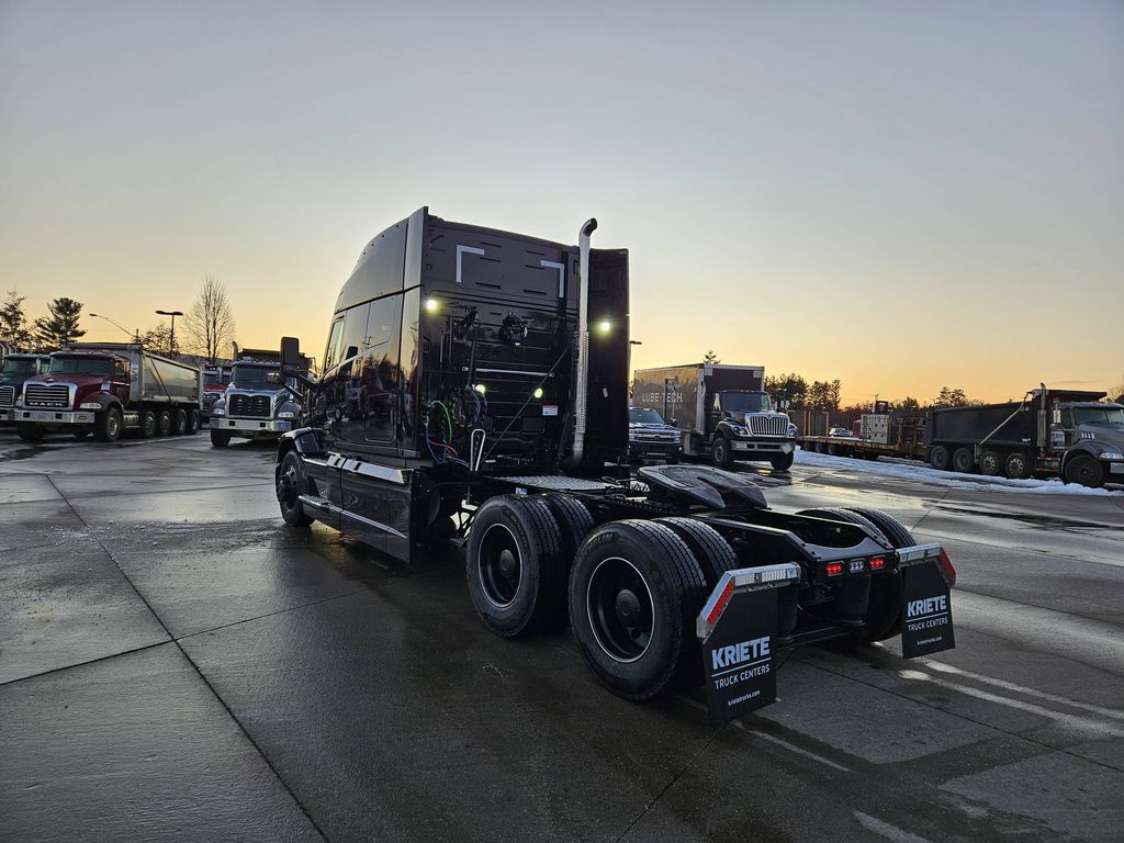 Slide images of 2026 MACK PIONEER 64T 76M