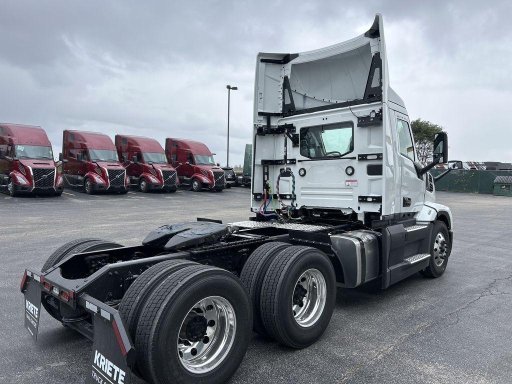Slide images of 2026 MACK PIONEER 64T DC